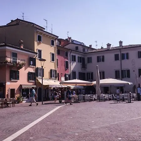 Iris Apartment Garda (Verona)
